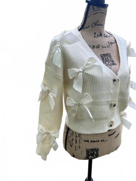 Sweaters - Debut Cream Button-Down Cardigan - Ribbon Bow Accents - Size S/M - Cottagecore